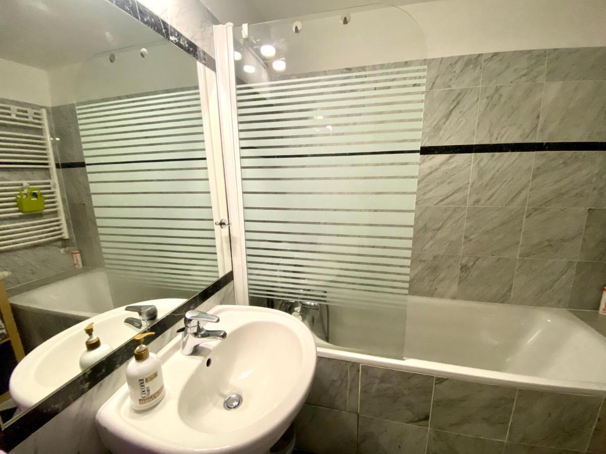 Fantastic Apartment In The City Center Prague Exterior photo